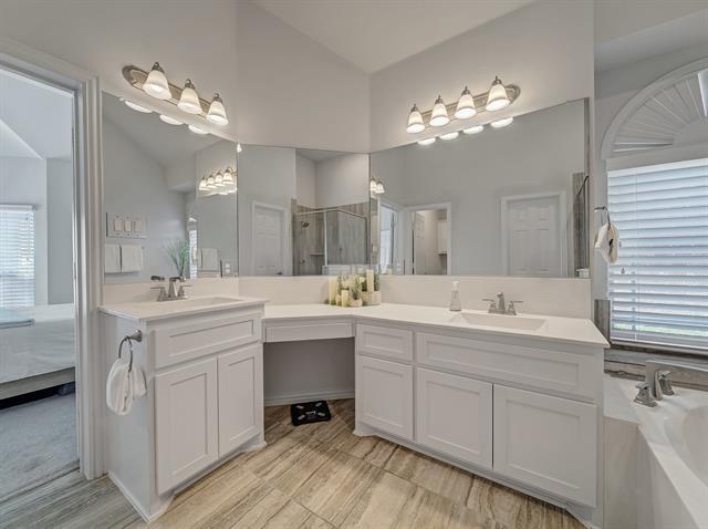 Building Photo - 426 Brook Meadow Dr