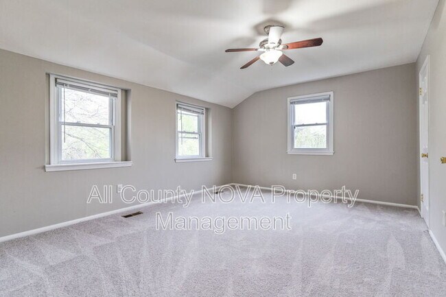 Building Photo - 50 Old Enterprise Rd