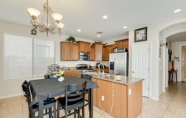 Building Photo - 14586 W Port Au Prince Ln