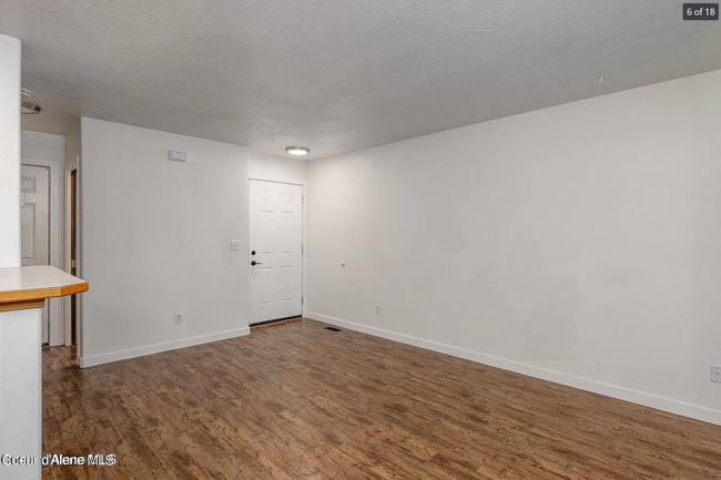 Building Photo - 2830 N 14th St