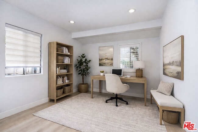 Building Photo - 14843 Morrison St