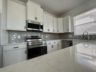 Building Photo - 6927 Nemours Pkwy