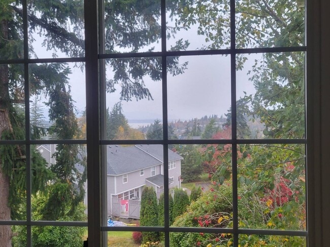 Building Photo - 906 38th St