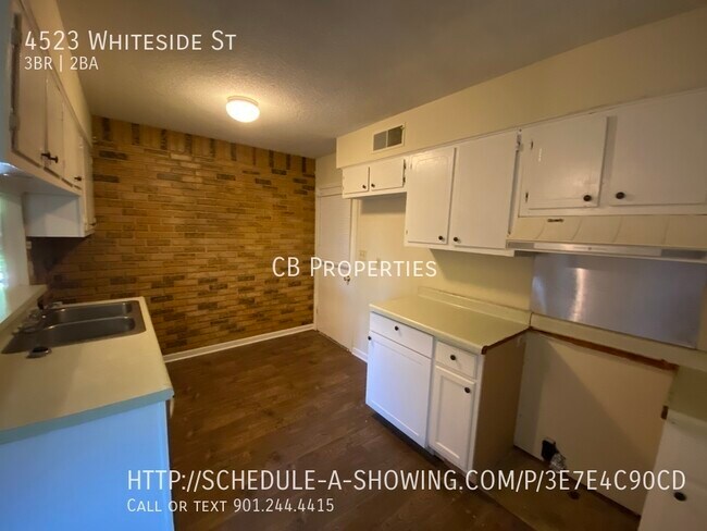 Building Photo - 4523 Whiteside St