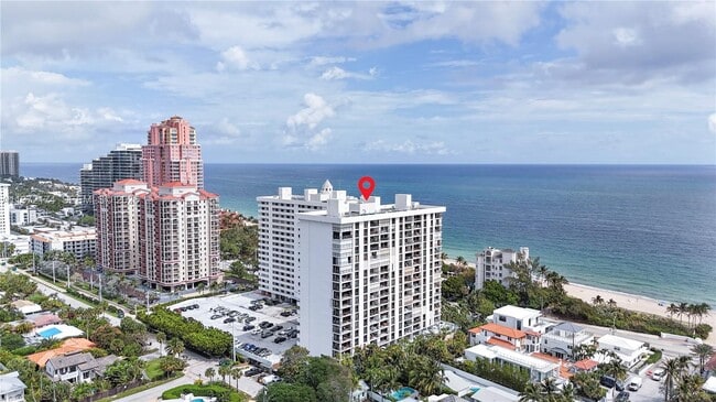 Building Photo - 1901 N Ocean Blvd