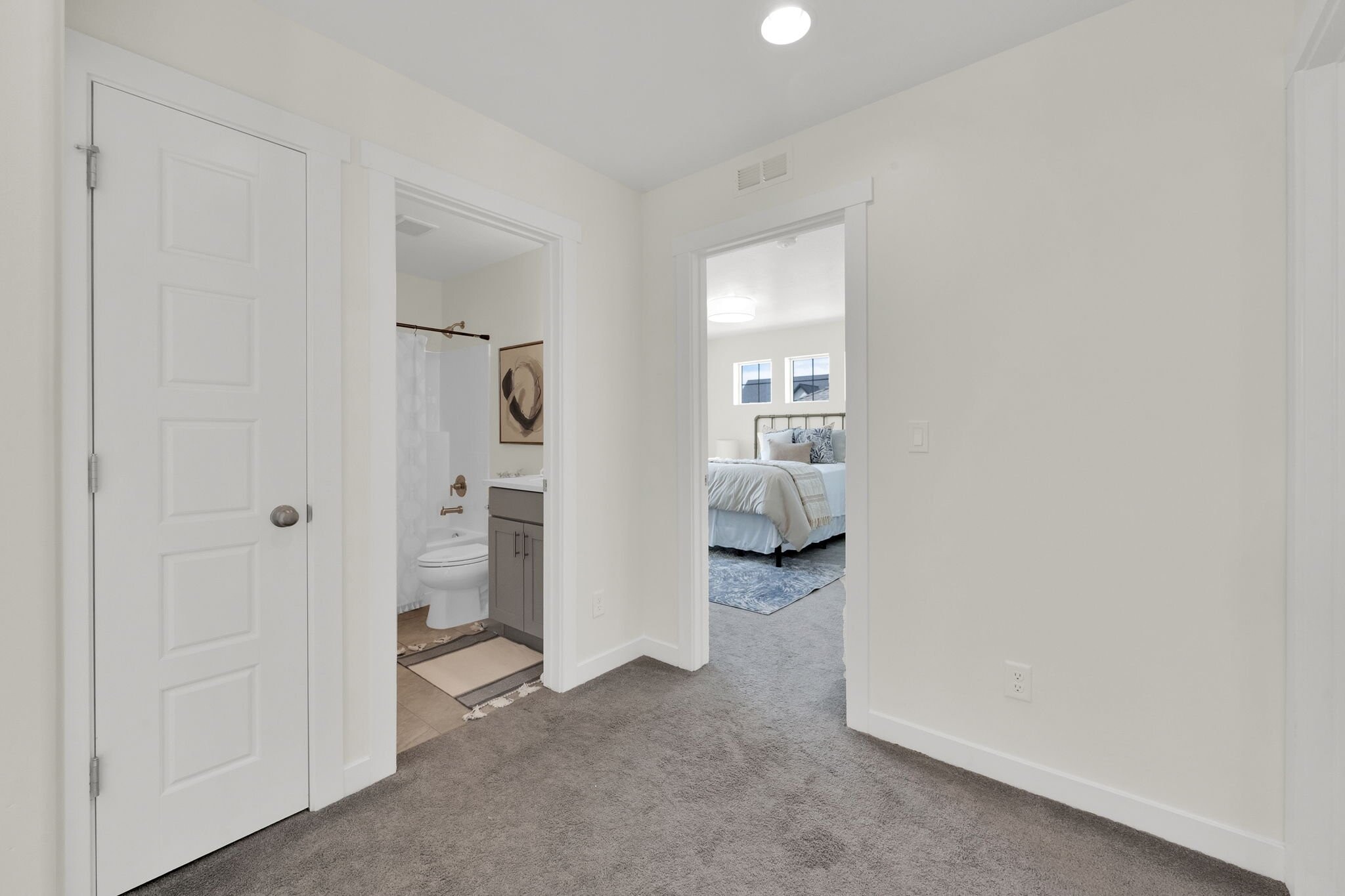 Building Photo - 9873 Sunnybank Pl