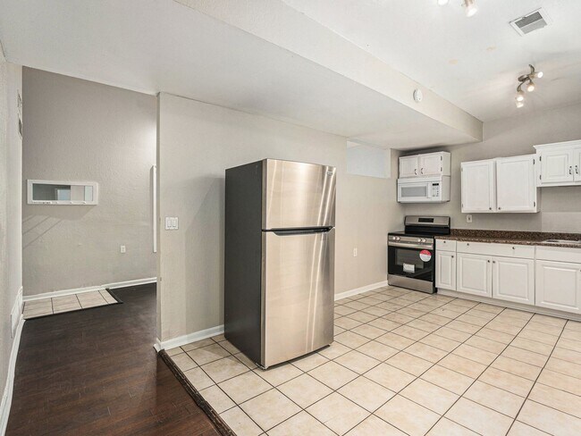 Building Photo - Bellefontaine