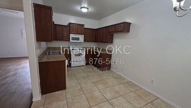 Building Photo - 1503 Tahoe Ln