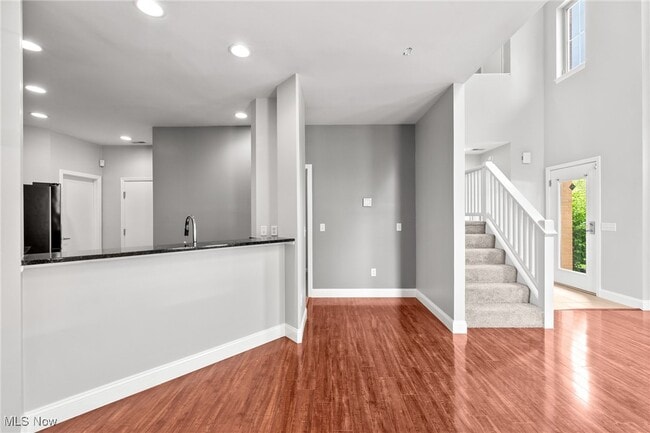 Building Photo - 3219 Euclid Heights Blvd