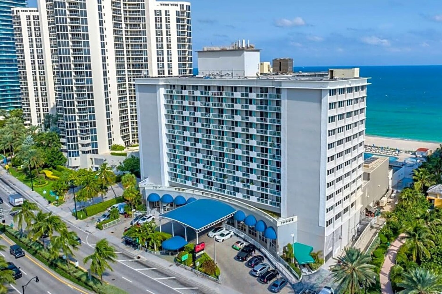 Building Photo - 19201 Collins Ave