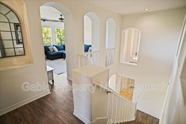 Building Photo - 26155 Lone Rock Ct