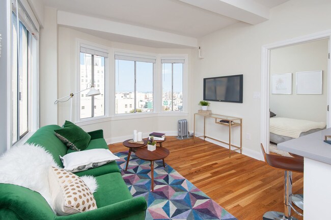 Building Photo - 455 Hyde