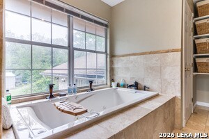 Building Photo - 9106 Saddle Trail