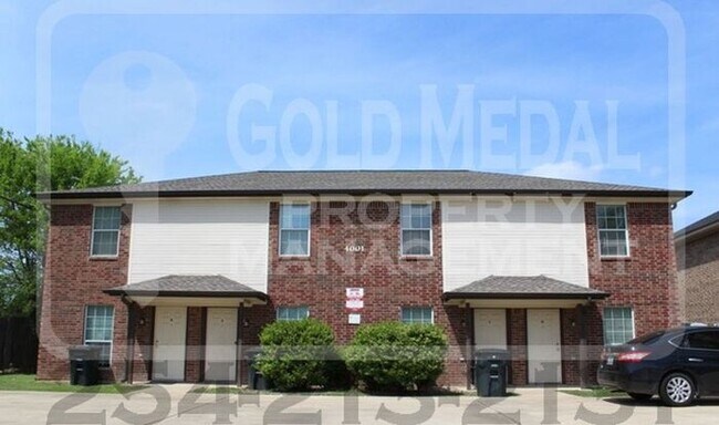 Primary Photo - 4001 Madison Dr