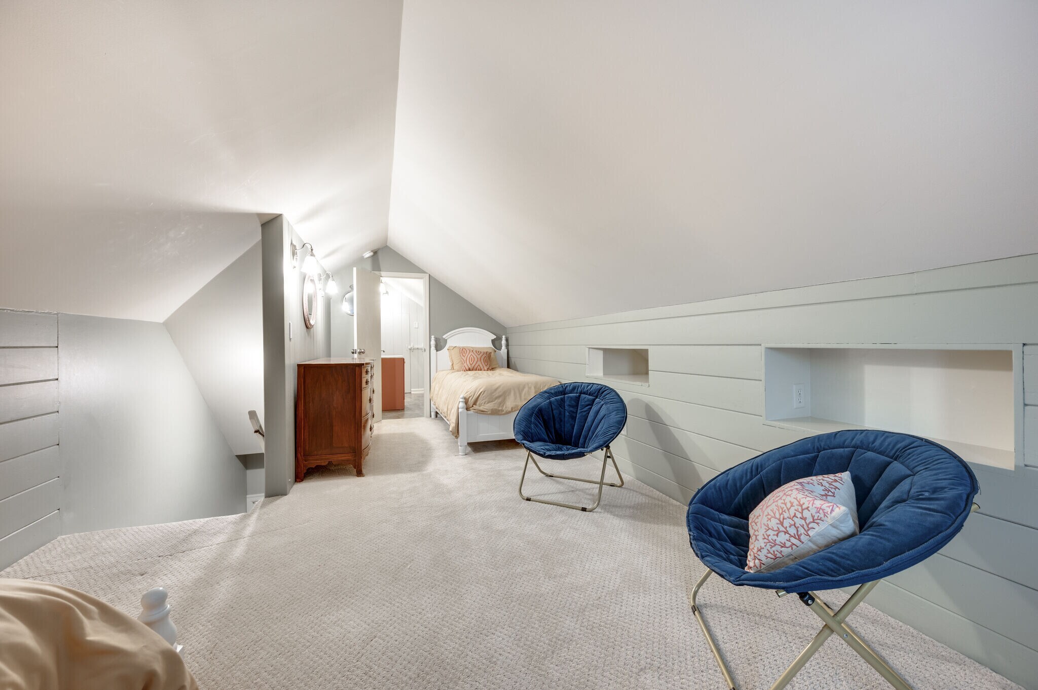 Building Photo - 4206 Farrar Ave