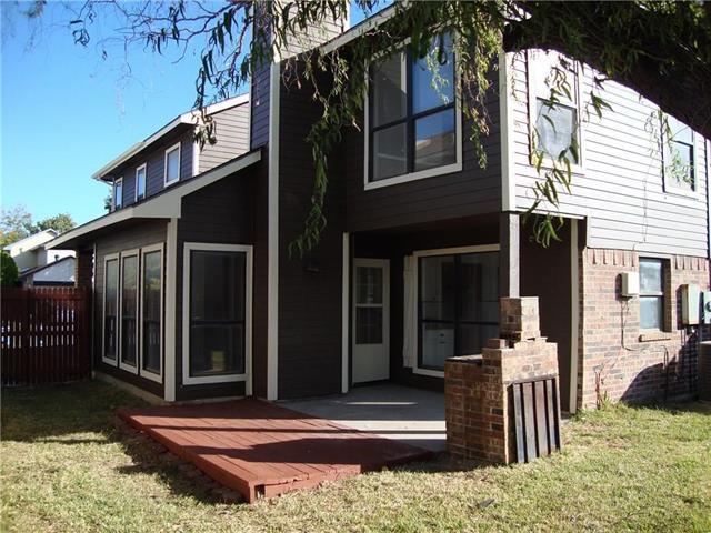 Building Photo - 2124 Avignon Dr