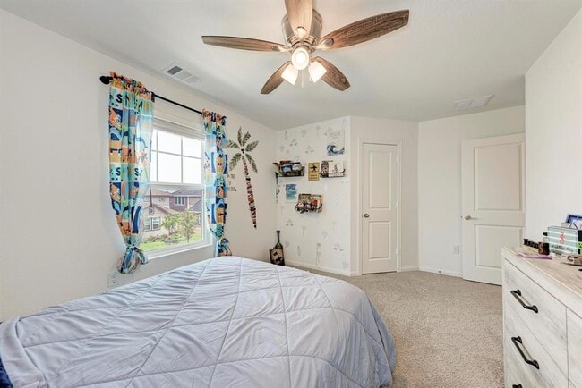 Building Photo - 411 Ravens Crst Dr
