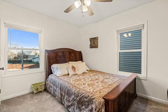 Building Photo - 2853 S Ellen St