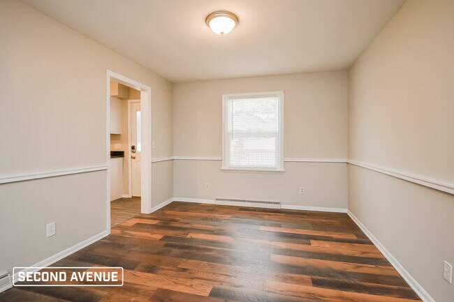 Building Photo - 150 La Ray Dr