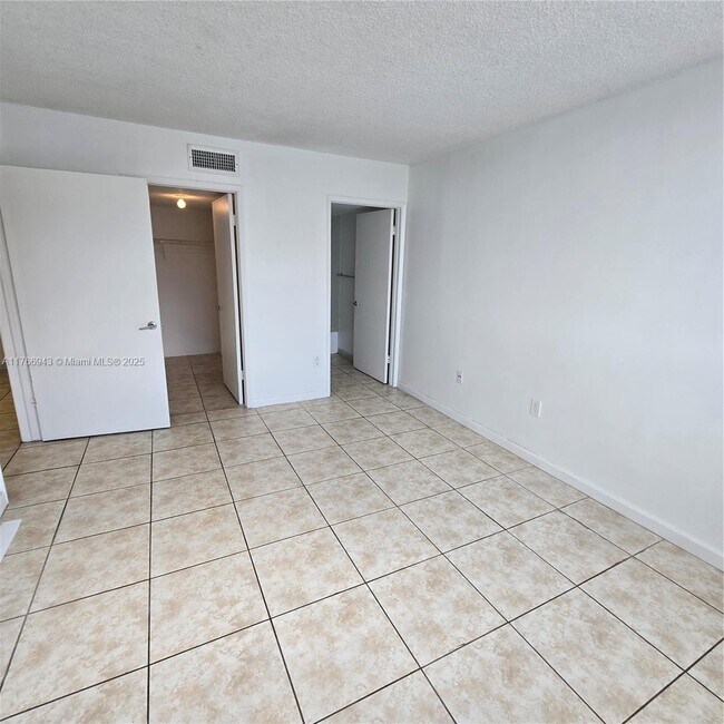 Building Photo - 8261 NW 8th St
