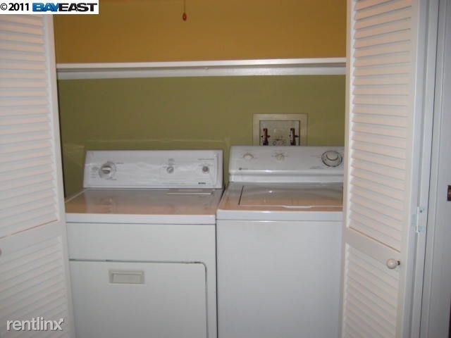 Building Photo - 6047 Joaquin Murieta Ave