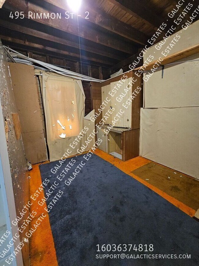 Building Photo - 495 Rimmon St