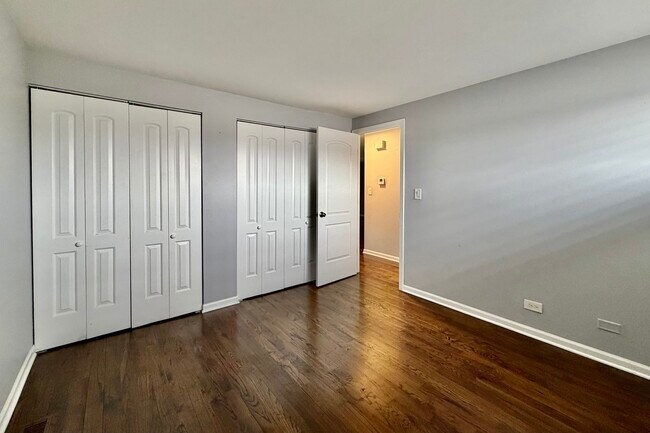 Building Photo - 1346 Forestdale Ct