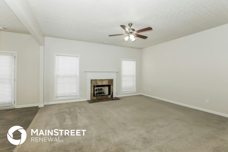 Building Photo - 241 Winthrop Ln