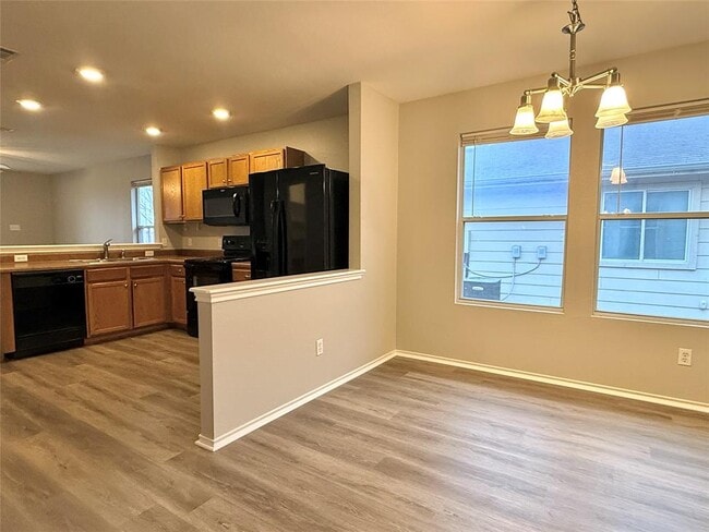 Building Photo - 12309 Drummond Dr