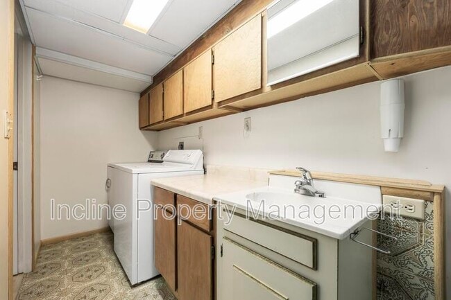 Building Photo - 8321 S 745 E