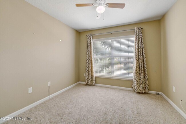 Building Photo - 6609 Spring Flower Ct