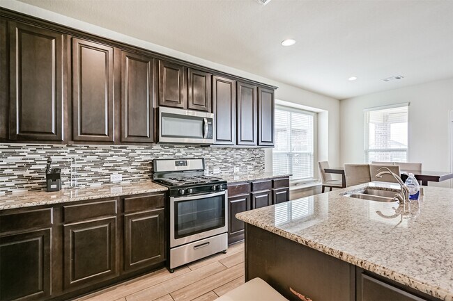 Building Photo - 23213 Zinfandel Dr