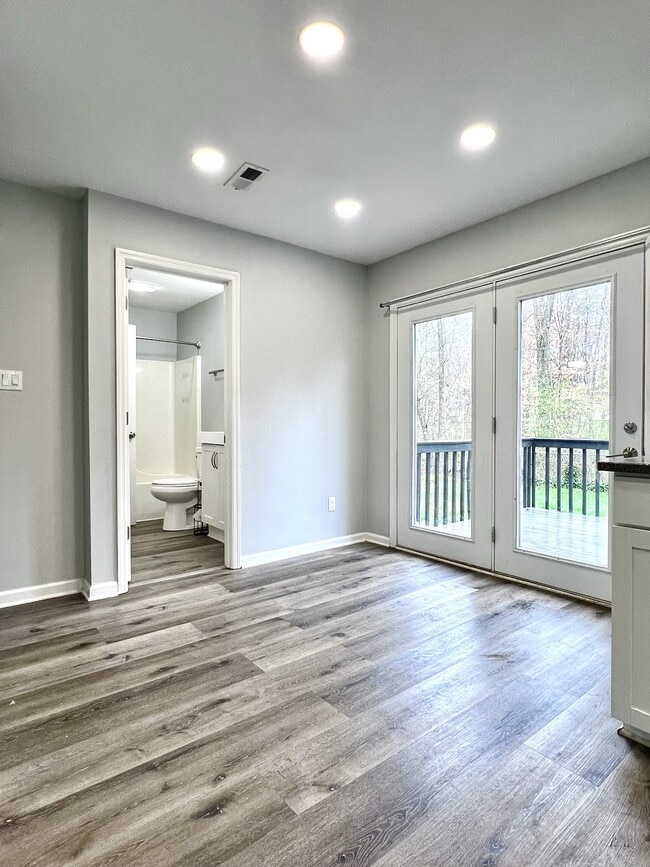 Building Photo - 5900 Wichita Dr