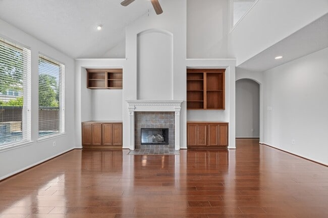 Building Photo - 22 Frontera Cir