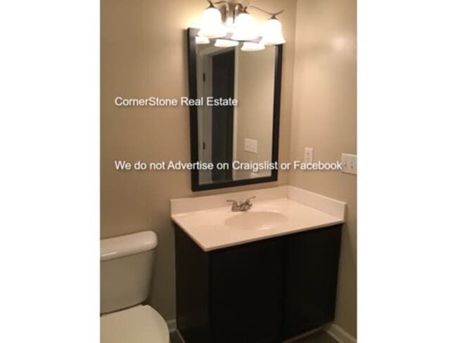 Building Photo - 1925 Sardonyx Rd