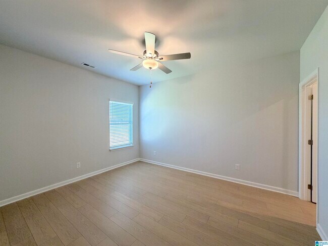 Building Photo - 22869 Dashwood Ln