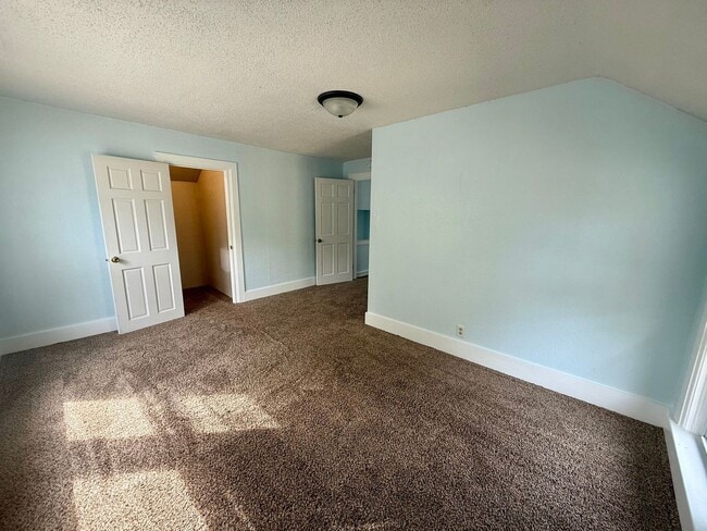 Building Photo - 3 Bed 2 Bath Single Family Home in Wausau