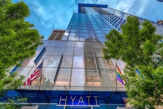 Building Photo - Stunning 2BR/2Bath luxury condo above Hyatt at Olive 8