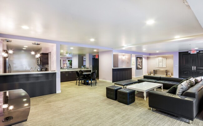 Rec Room - 1155 N La Cienega Blvd