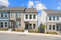 Building Photo - 357 Skylar Way SE
