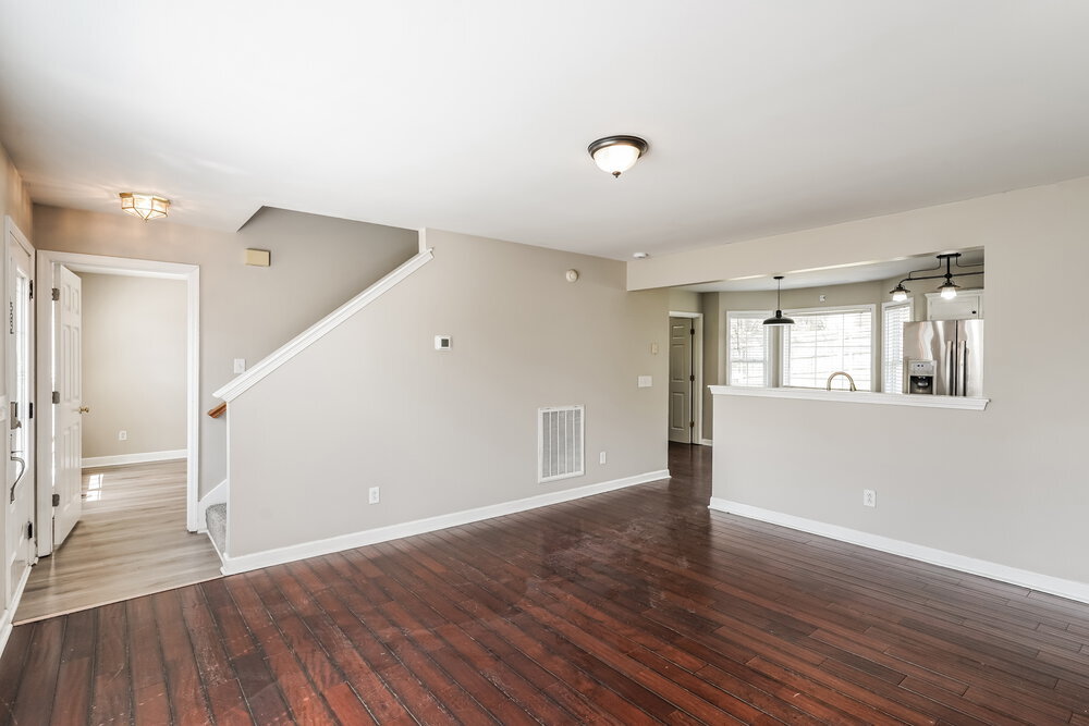 Building Photo - 2800 Overton Dr