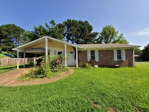 Building Photo - 5138 Haynes Dr