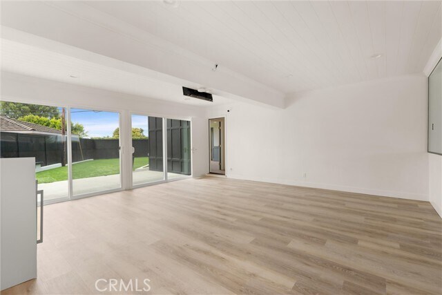 Building Photo - 1613 Espinosa Cir