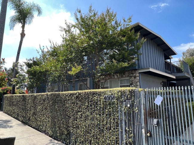 Building Photo - 4004 Palmwood Dr