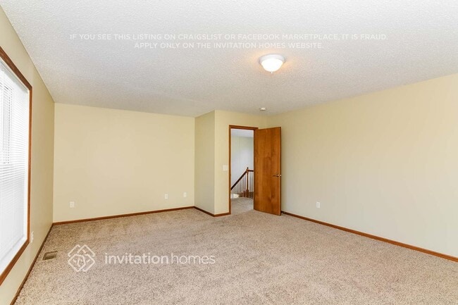 Building Photo - 7416 Aspen Cove S