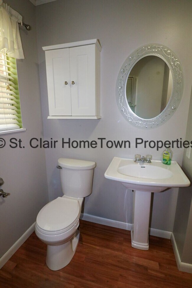 Building Photo - Ragland Rental