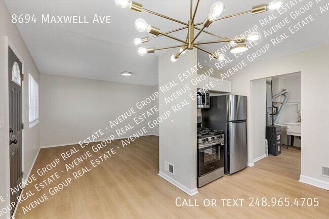 Building Photo - 8694 Maxwell Ave