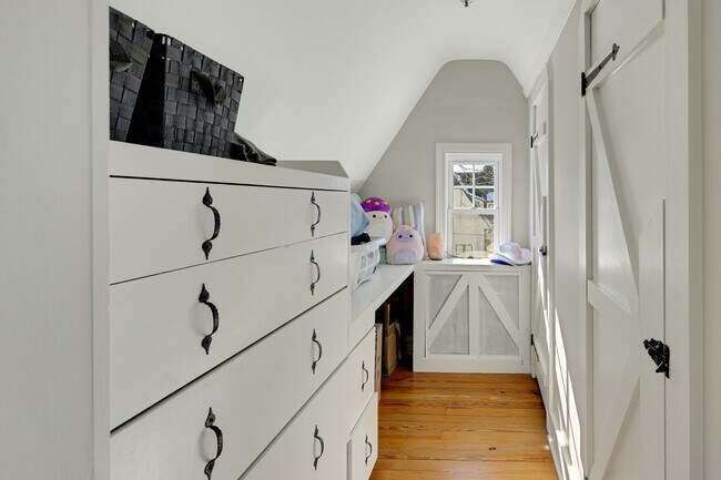 Building Photo - 142 N Passaic Ave