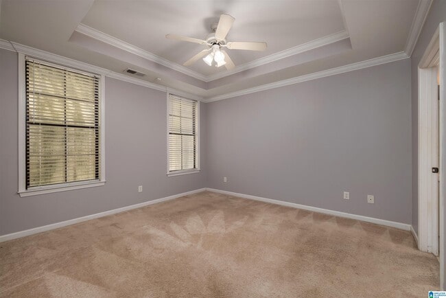 Building Photo - 2250 Ridgemont Dr