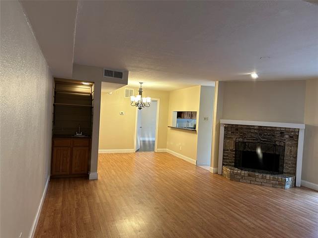 Building Photo - 336 Melrose Dr